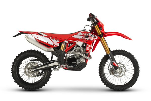 RR4T2016_norm Beta motorcycles
